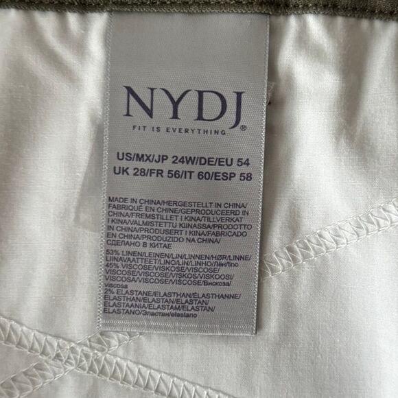 New NYDJ Wide Leg Cargo Capri Pants in Avocado (Plus) Size 24W - Picture 8 of 10